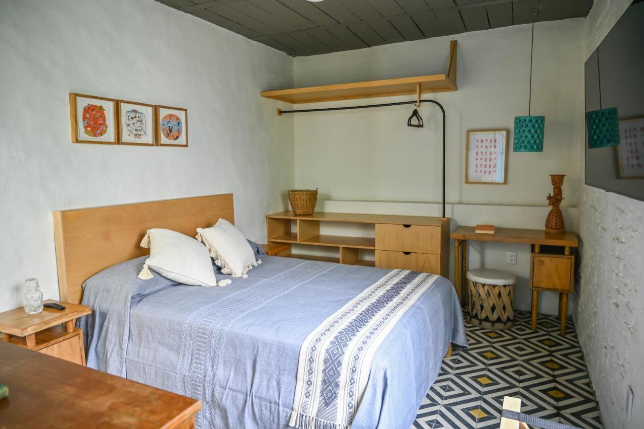 Casa Blanco By Barrio Mexico Hotel Guadalajara Bagian luar foto