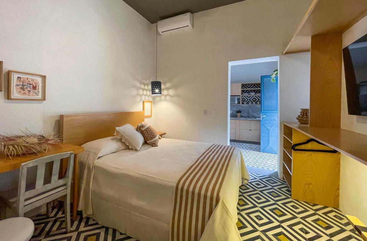 Casa Blanco By Barrio Mexico Hotel Guadalajara Bagian luar foto